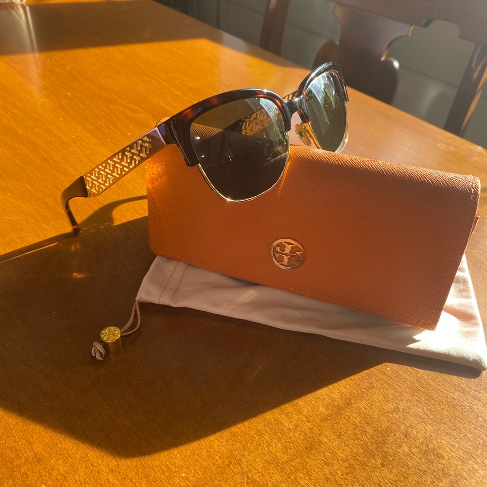 Tory Burch Tortoise and Gold Wayfarer Sunglasses